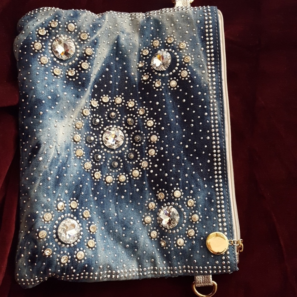Handbag - Picture 2 of 6